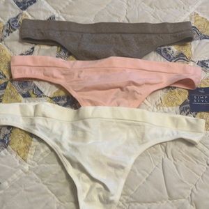 Brand New Thongs